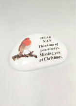 Load image into Gallery viewer, White Robin Pebble Christmas Memorial Tribute - Xmas Tree Plaque Verse Graveside