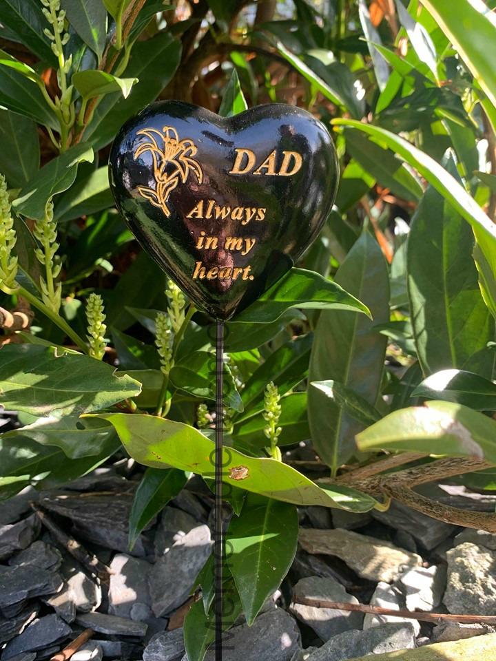 Black & Gold Resin Memorial Lily Heart Stick Stake Graveside Spike Cre ...